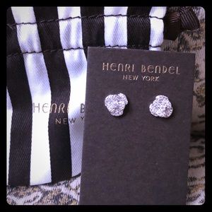New!! Henri Bendel earrings